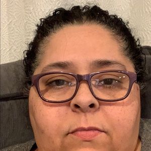 Meet your Posher, Mayra